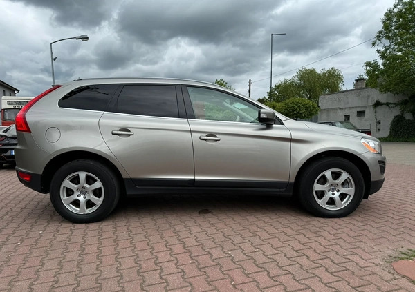 Volvo XC 60 cena 59000 przebieg: 138183, rok produkcji 2012 z Szadek małe 172